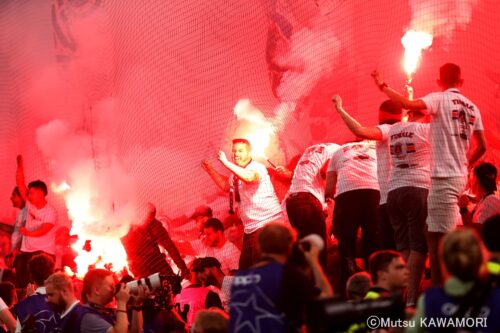 Please do not reproduce without prior permission.