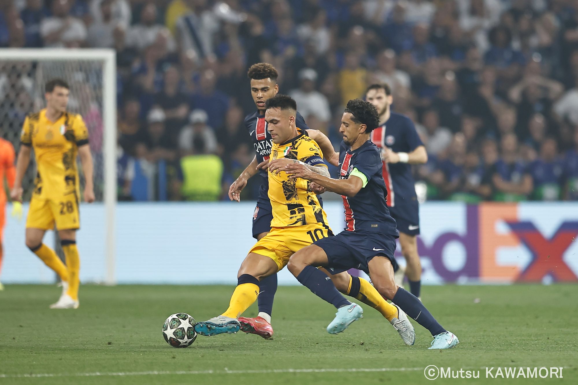 Please do not reproduce without prior permission.