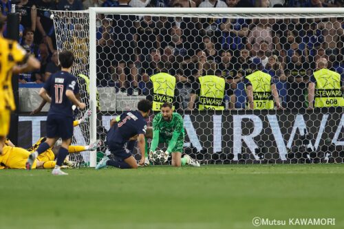 Please do not reproduce without prior permission.