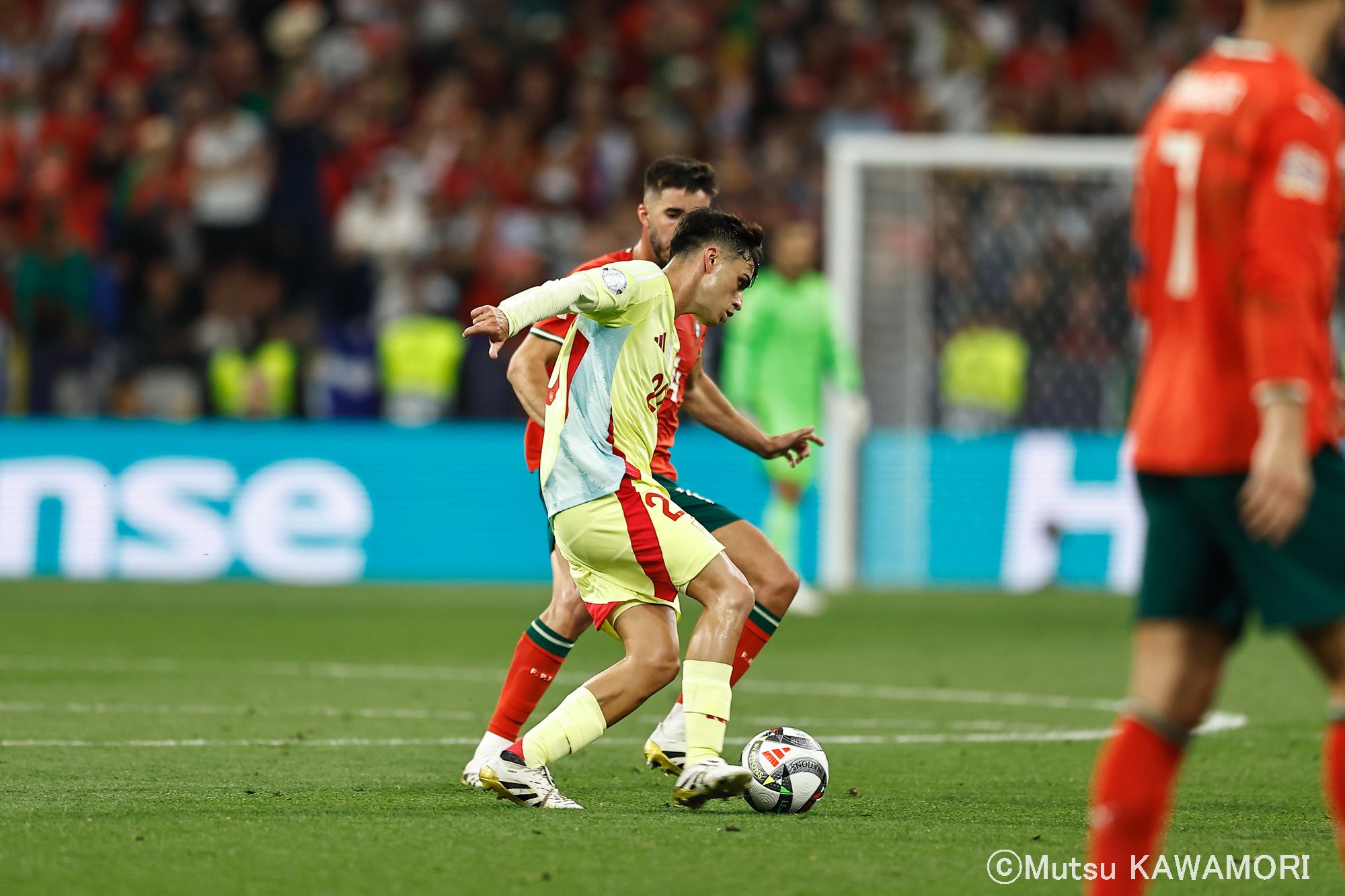 Please do not reproduce without prior permission.