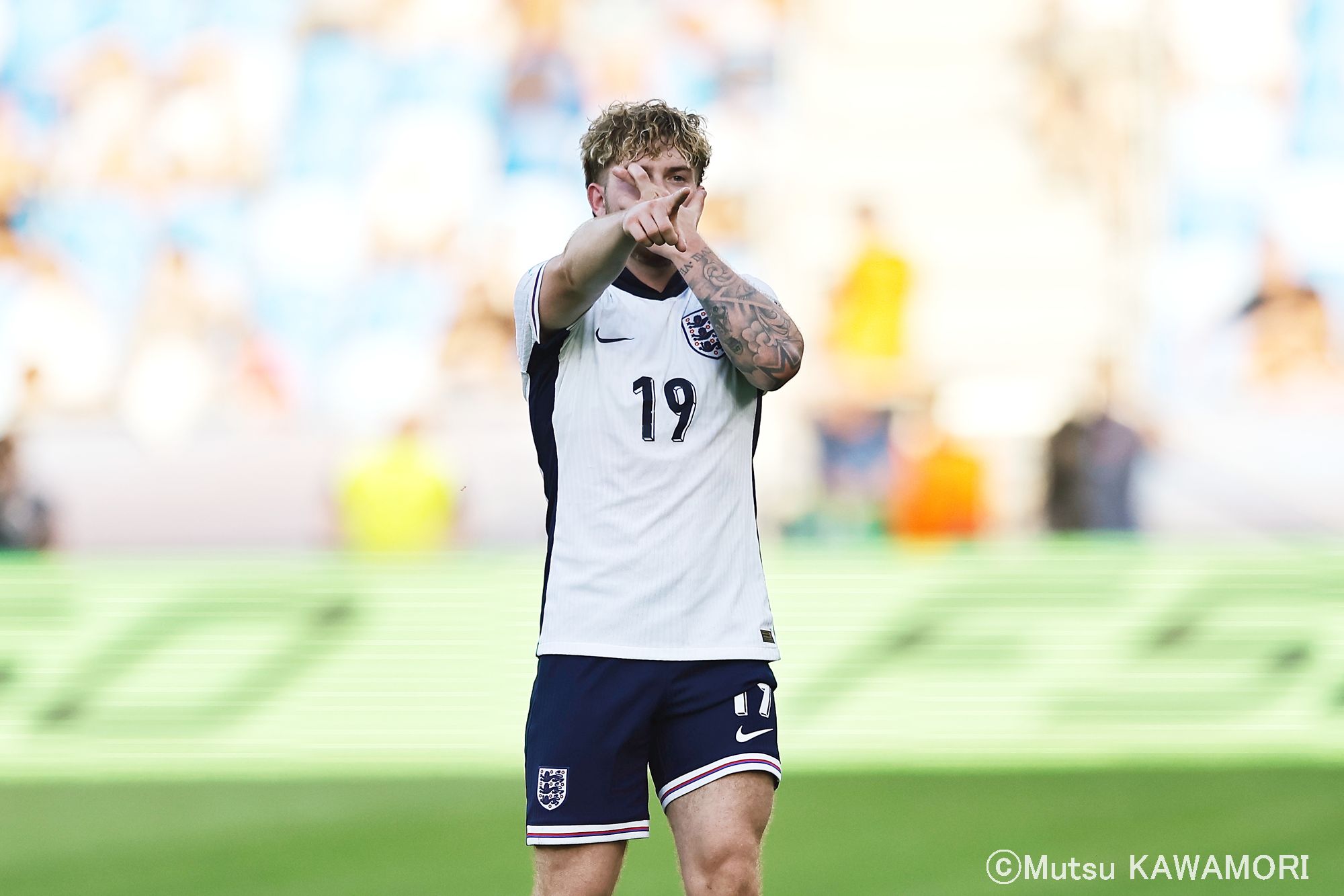 Please do not reproduce without prior permission.