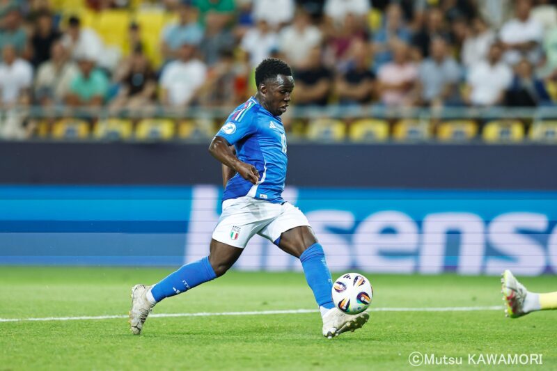 Please do not reproduce without prior permission.