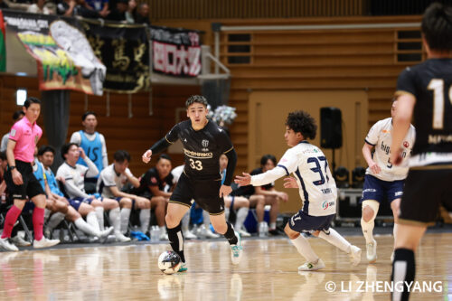 74男子フットサル-21