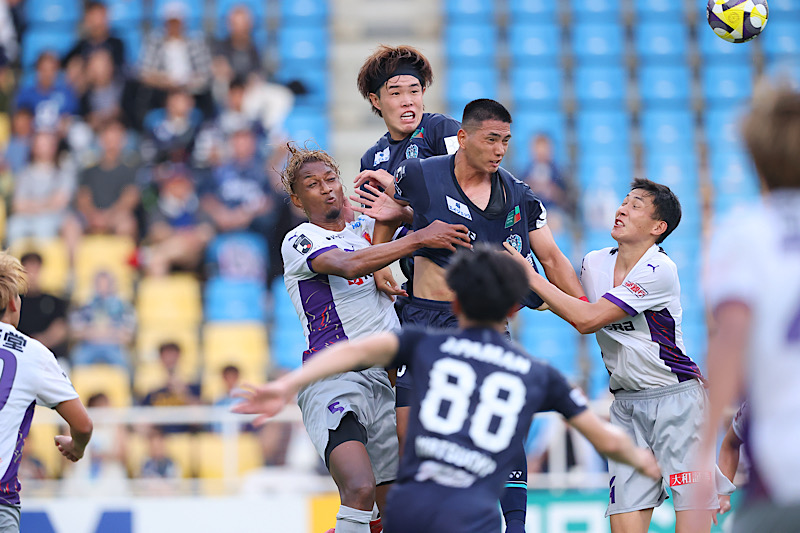 福岡が後半AT2発で劇的ドローに持ち込む！　日本代表帰りのFW原大智が全得点に絡んだ京都は今季初の3連勝を逃す