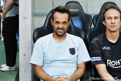 Please do not reproduce without prior permission.