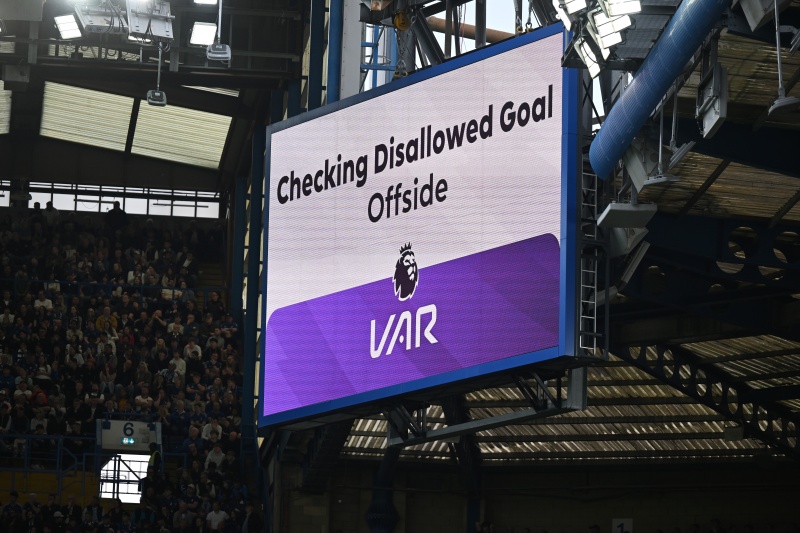 VAR