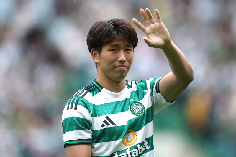山田新