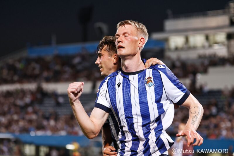 Please do not reproduce without prior permission.