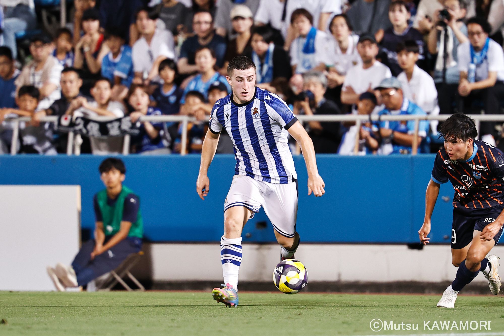 Please do not reproduce without prior permission.