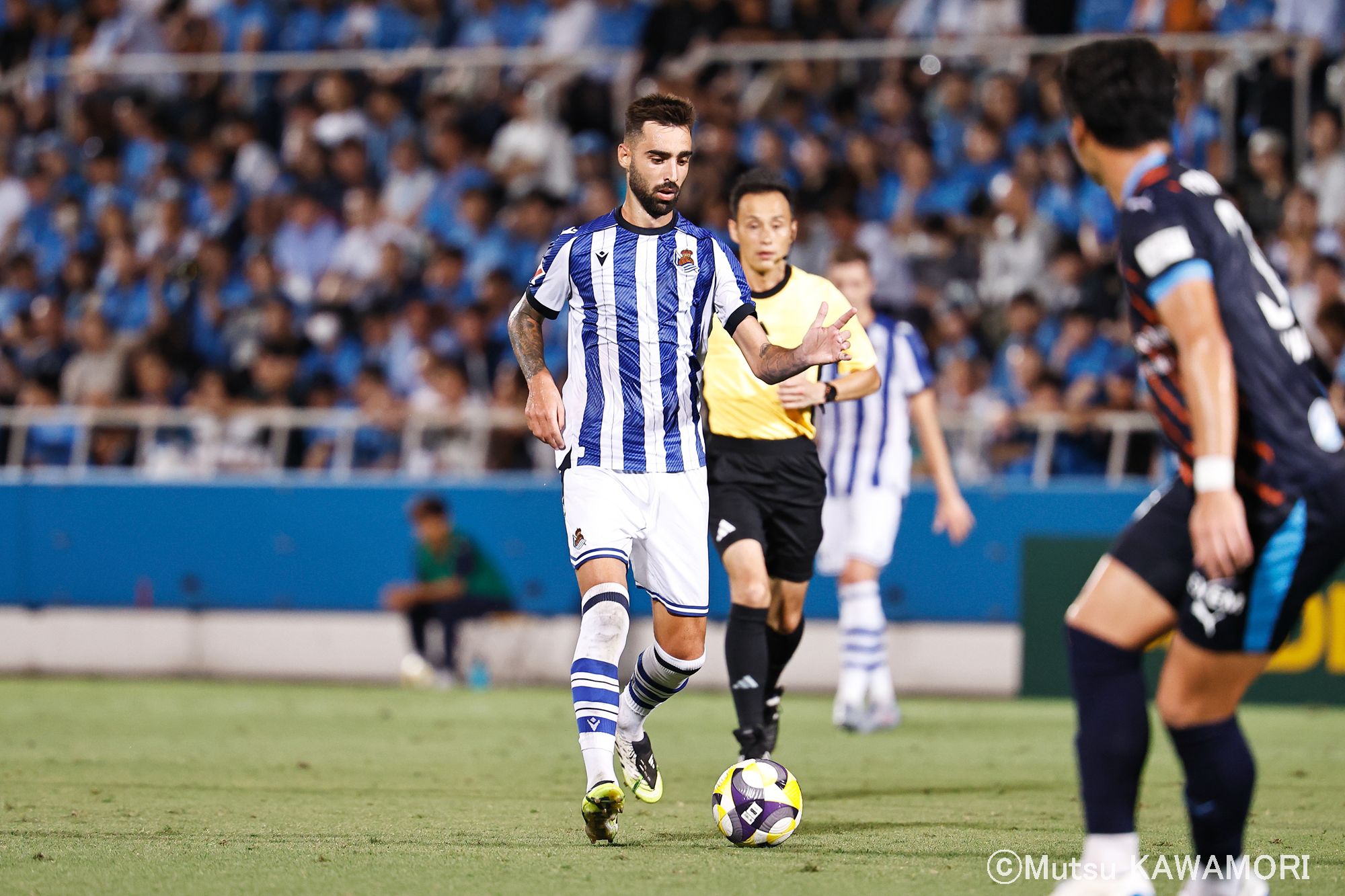 Please do not reproduce without prior permission.