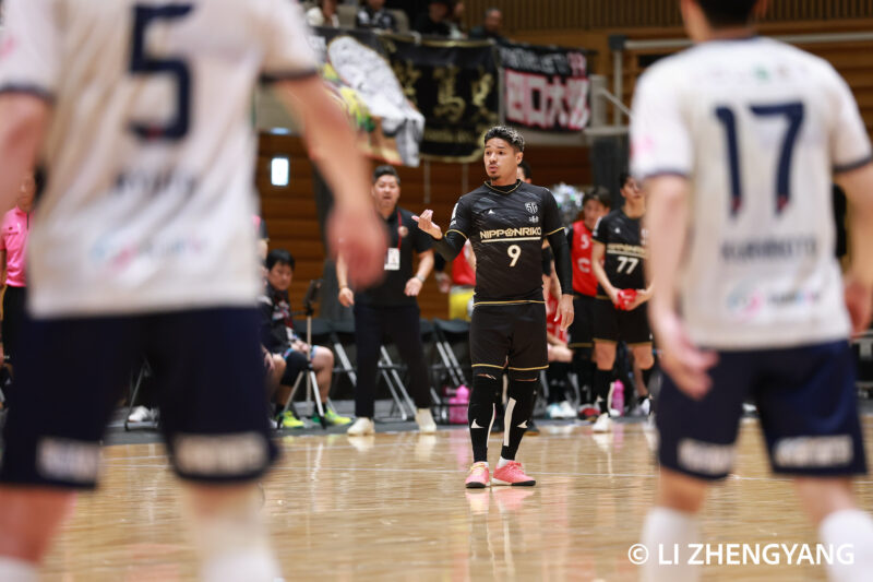 74男子フットサル-11