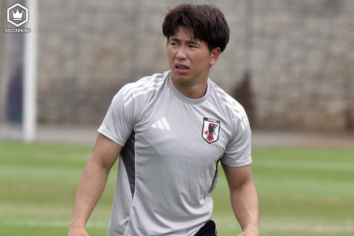山田新