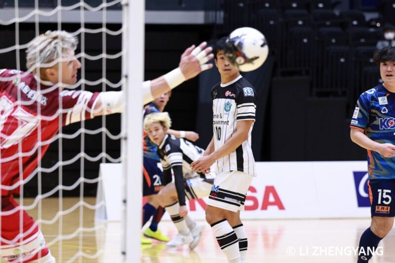 81フットサル-1-043