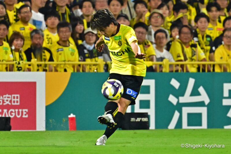 20250822 J1 Kashiwa vs Urawa Kiyohara21(s)