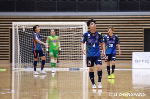 81フットサル-1-032