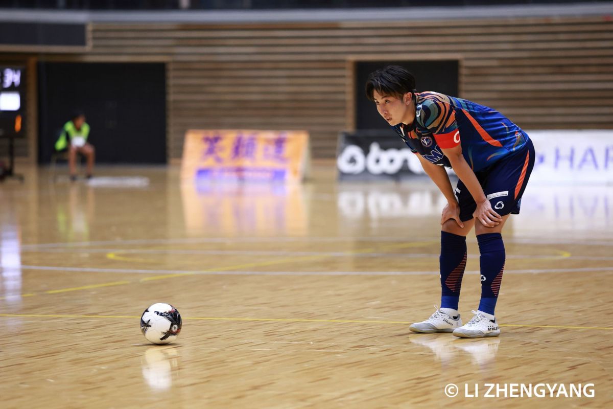81フットサル-1-033