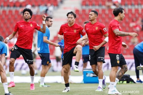 Please do not reproduce without prior permission.