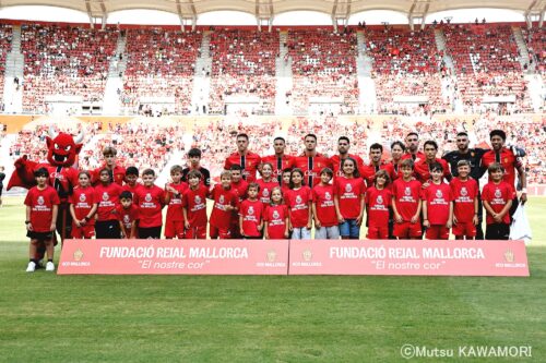 Please do not reproduce without prior permission.