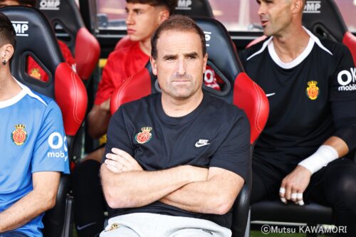 Please do not reproduce without prior permission.