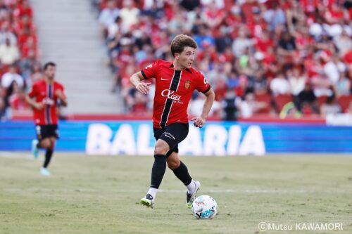 Please do not reproduce without prior permission.