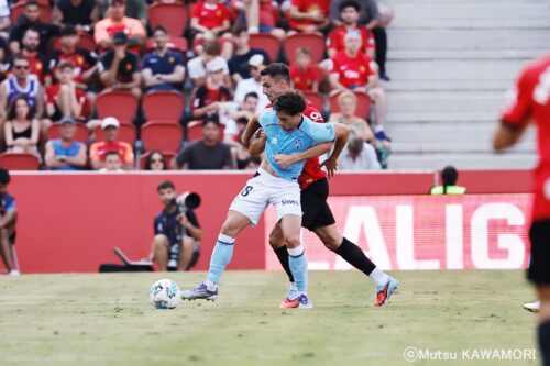 Please do not reproduce without prior permission.