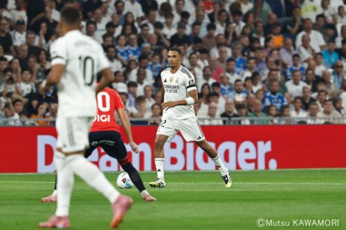 Please do not reproduce without prior permission.