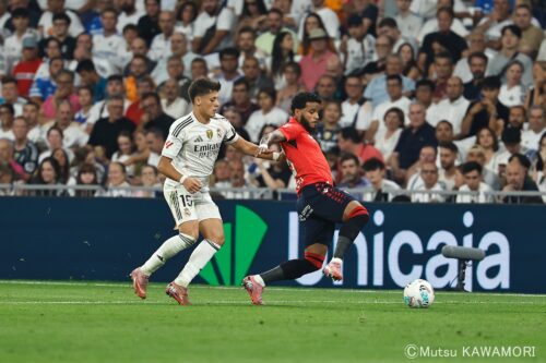 Please do not reproduce without prior permission.