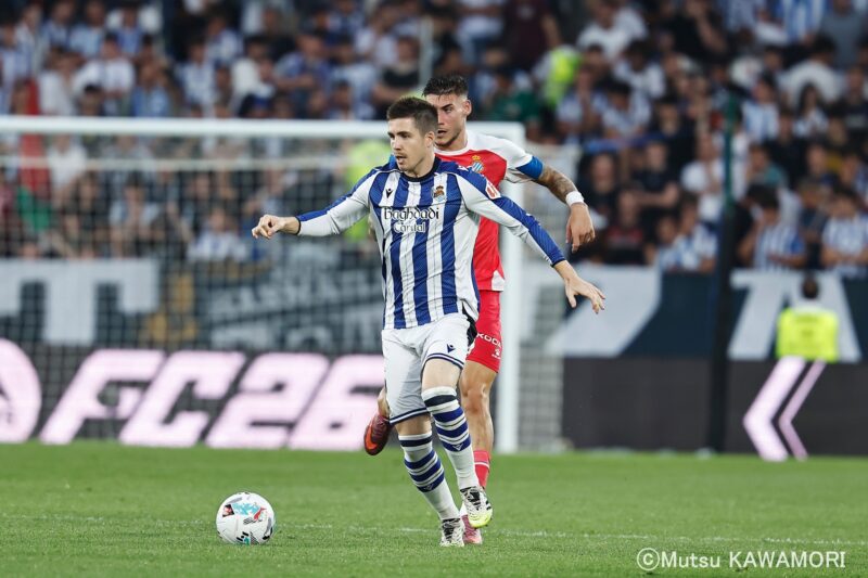 Please do not reproduce without prior permission.