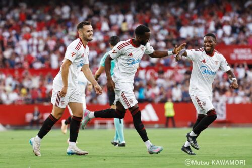 Please do not reproduce without prior permission.