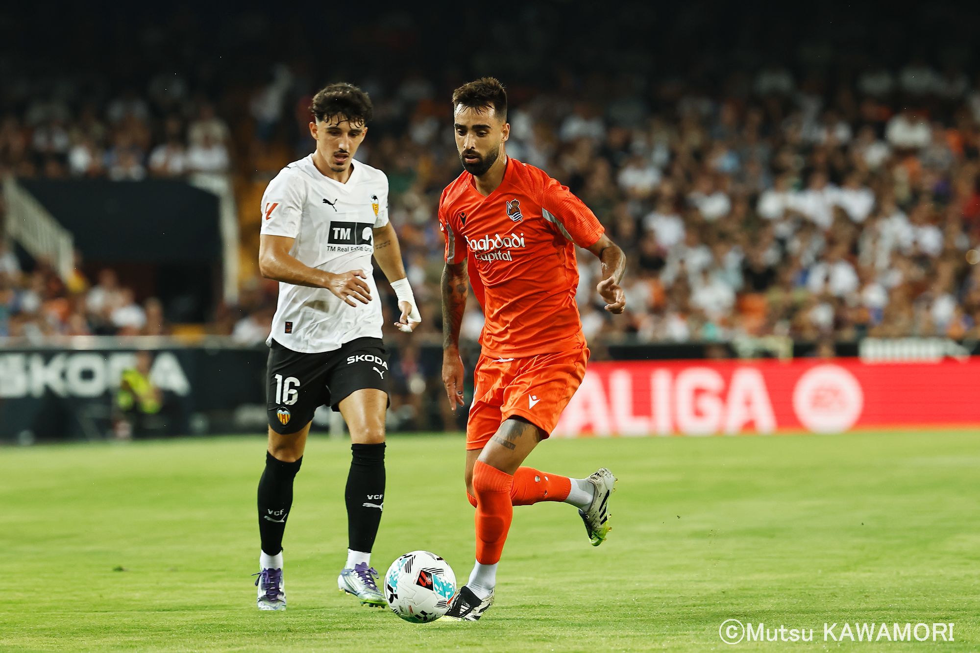 Please do not reproduce without prior permission.