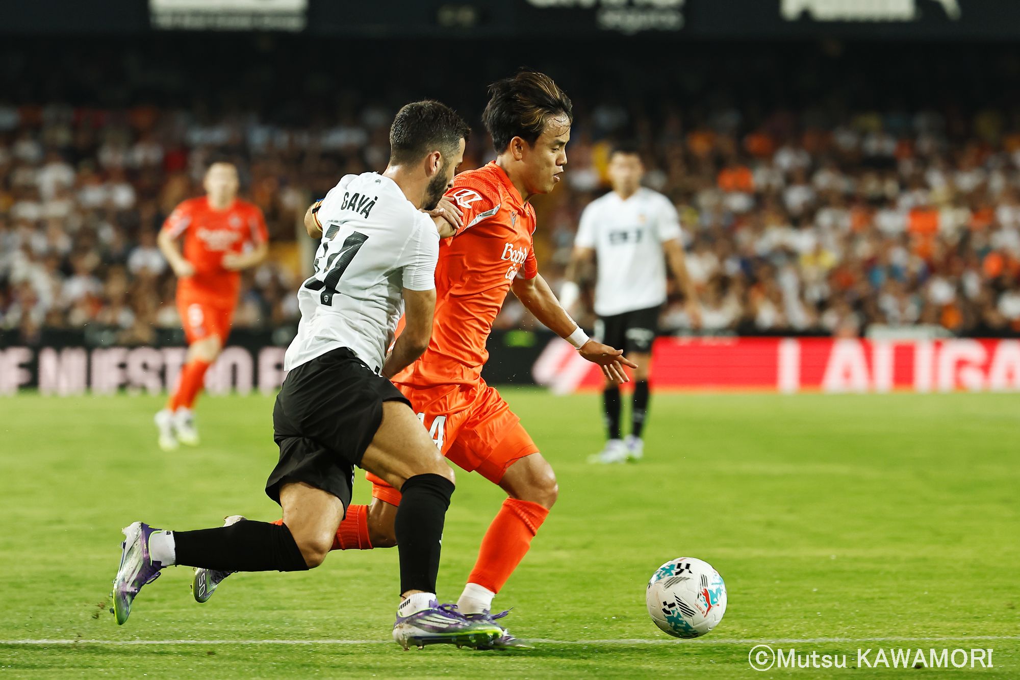 Please do not reproduce without prior permission.