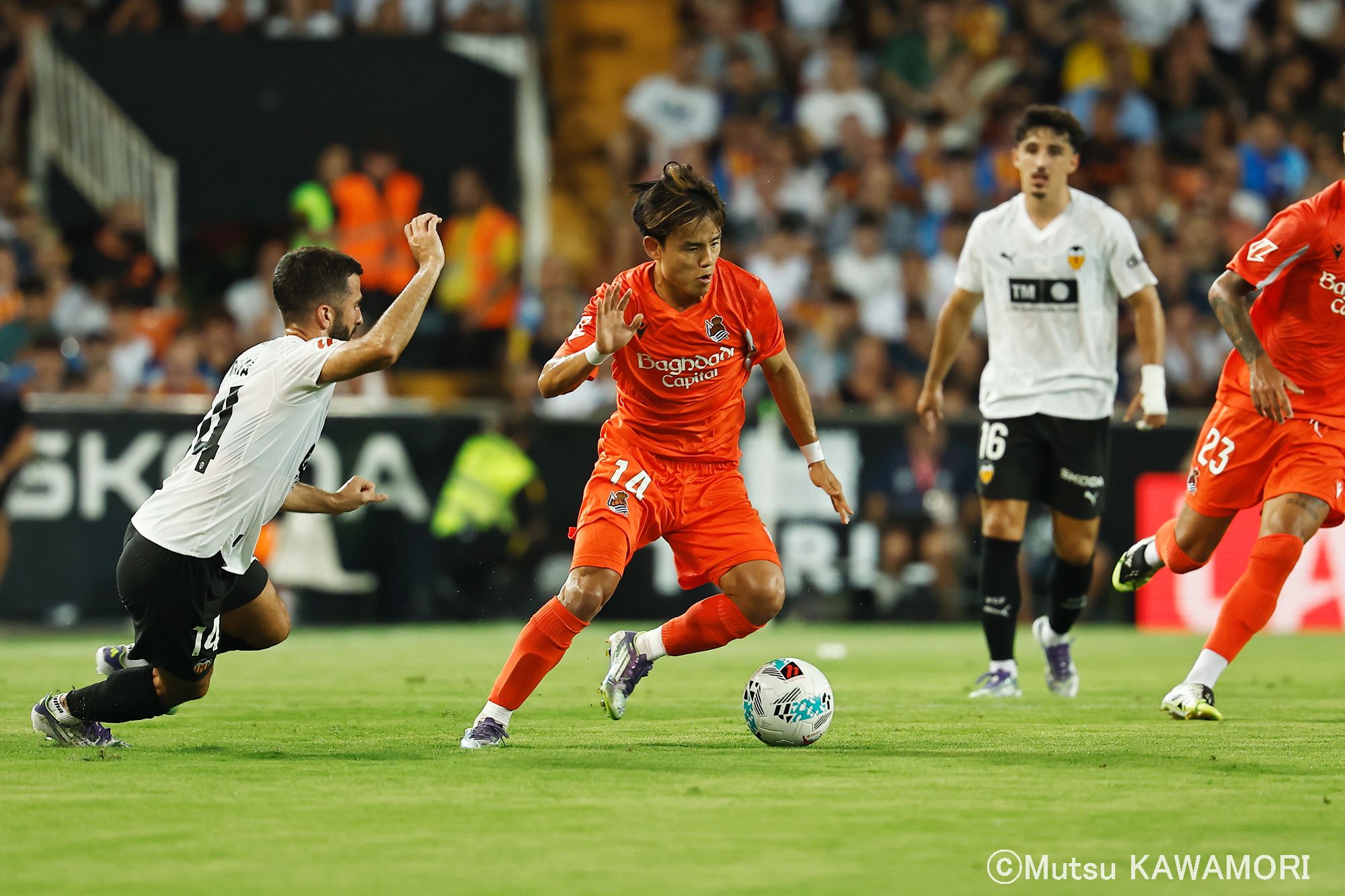 Please do not reproduce without prior permission.