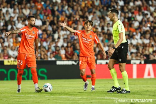 Please do not reproduce without prior permission.