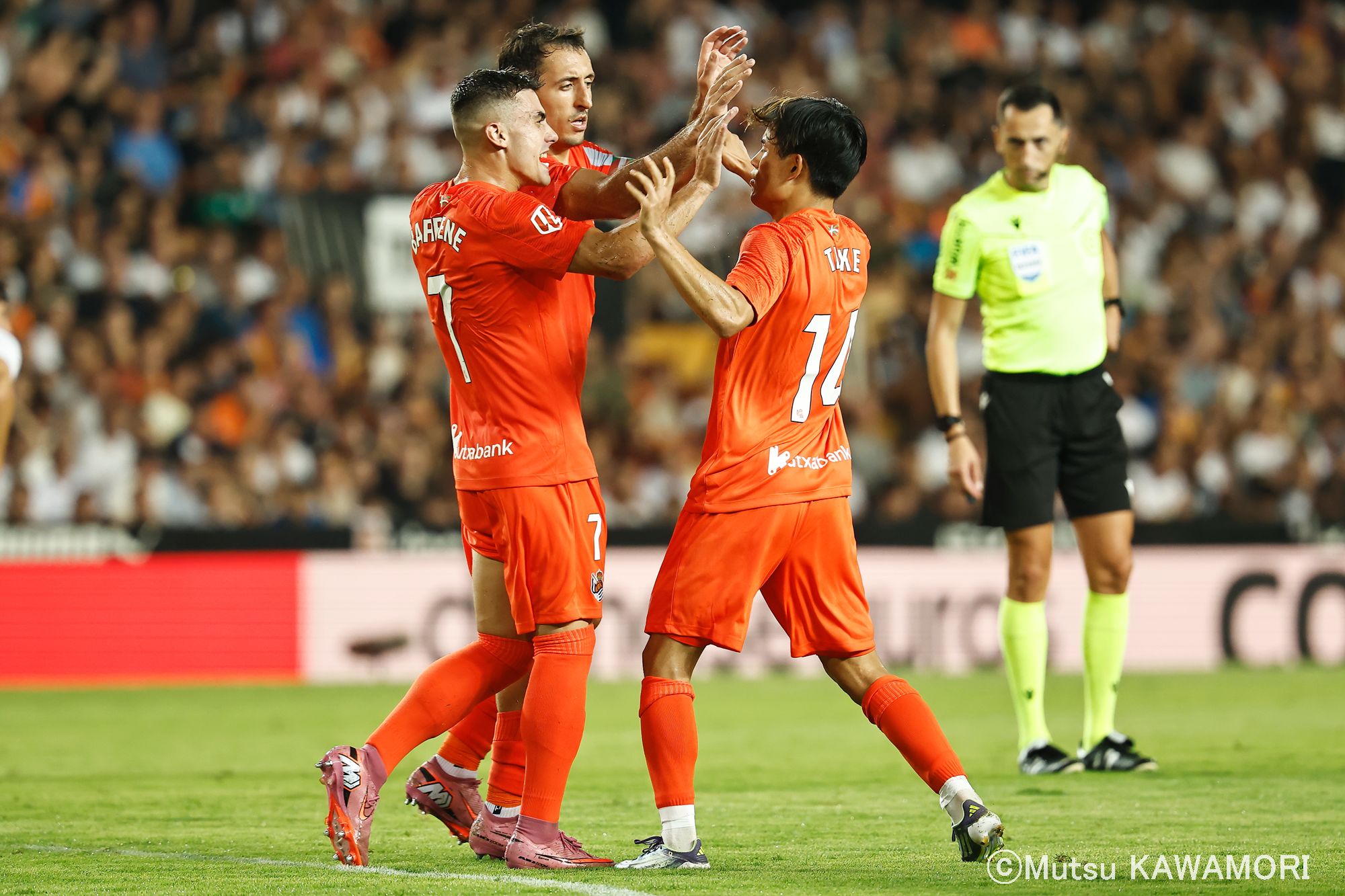 Please do not reproduce without prior permission.