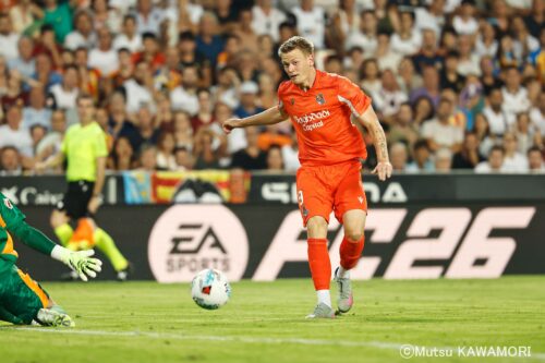 Please do not reproduce without prior permission.