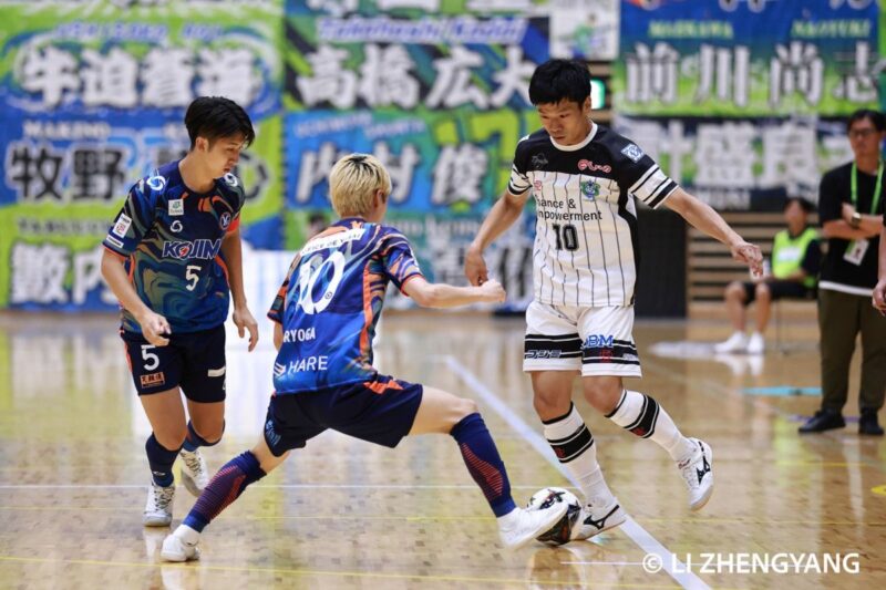 81フットサル-1-004