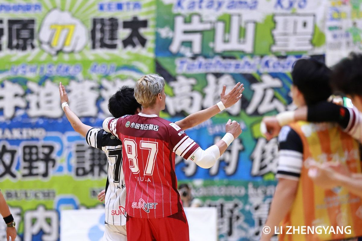 81フットサル-1-046