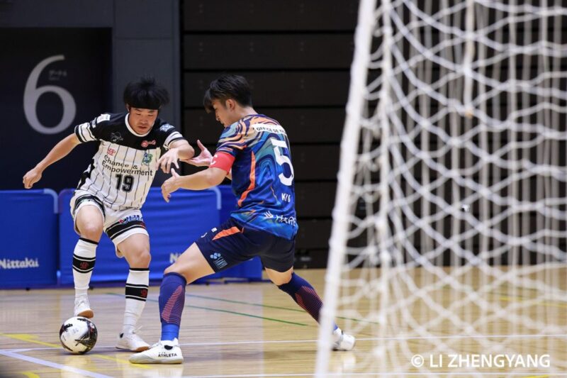 81フットサル-1-015