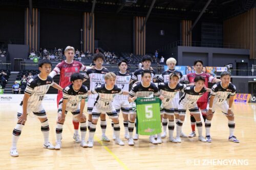 81フットサル-2-051