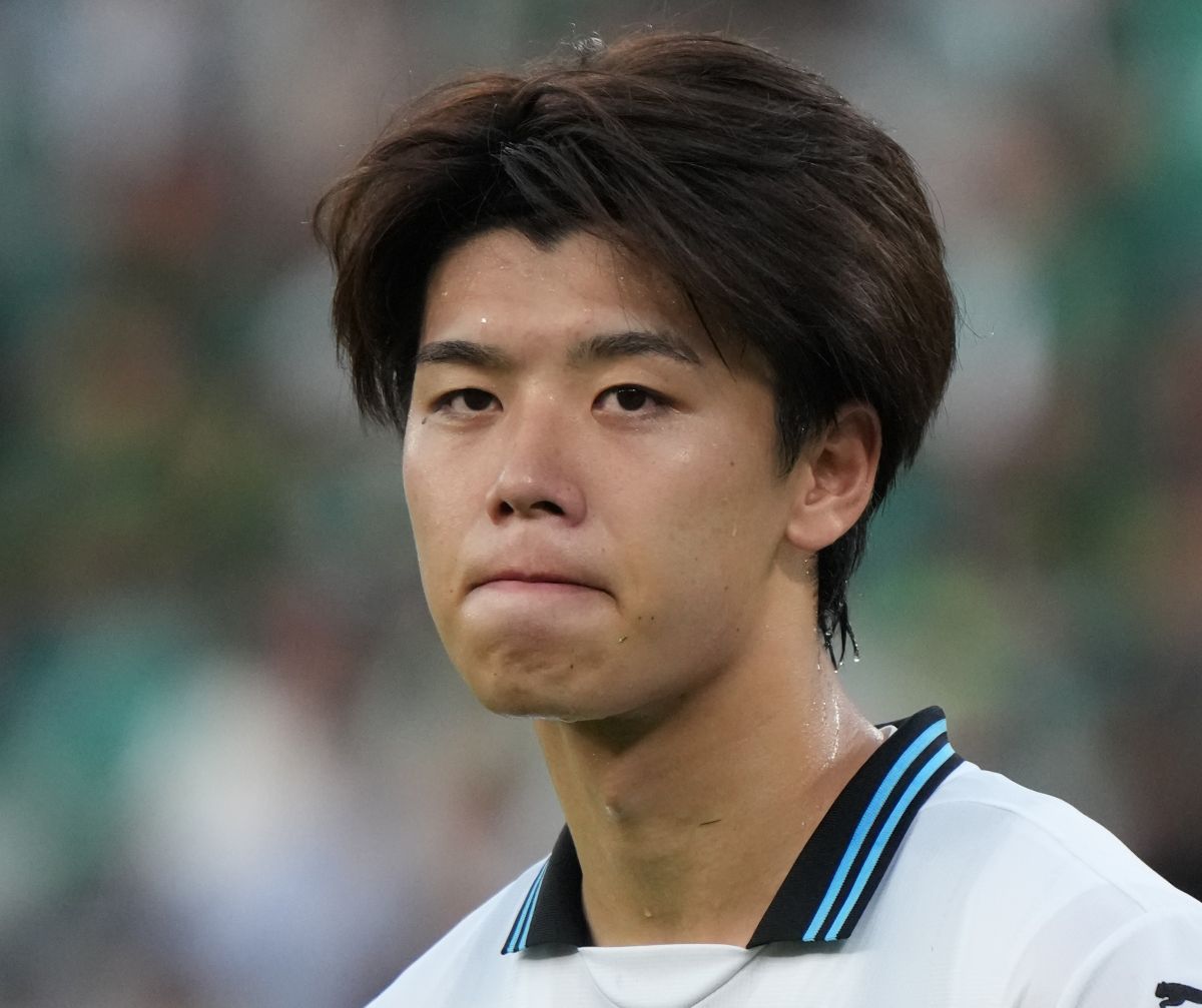 25-26 トッテナム・ホットスパー アウェイ 高井幸大 25 XL ※4枚目注 25-26 トッテナム・ホットスパー アウェイ 高井幸大 25 XL ※4枚