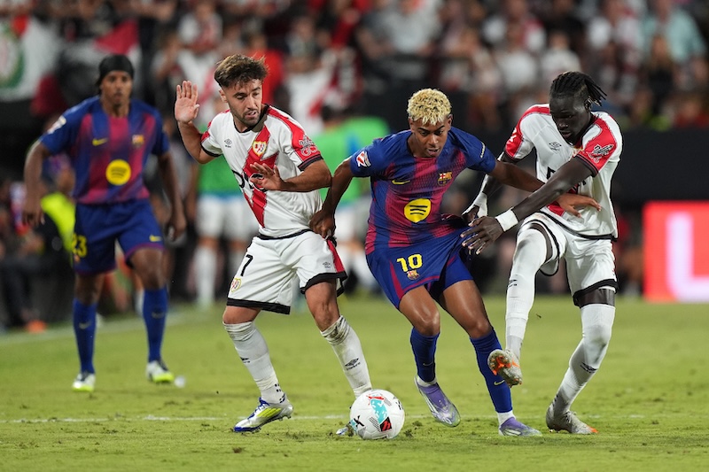 バルセロナ、開幕3連勝とはならず…ヤマルのPK弾で先制もラージョ・バジェカーノと1－1ドロー