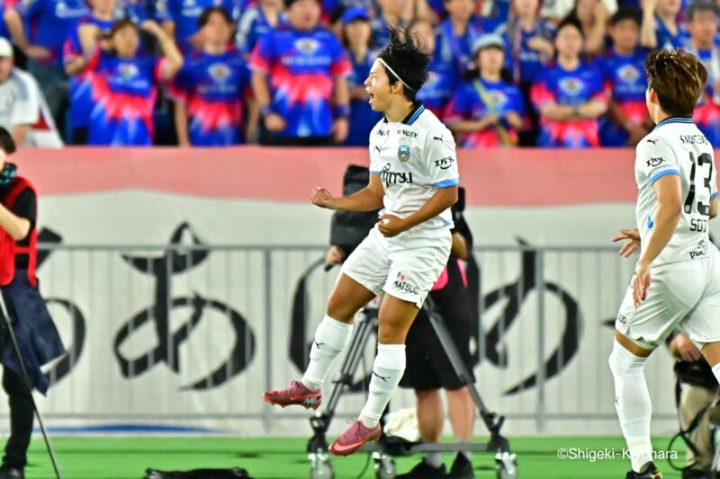 ナイキ日本サッカーjリーグ13 14山田暢久選手AFCホームユニフォーム赤三菱 ナイキ日本サッカーjリーグ13 14山田暢久選手AFCホーム