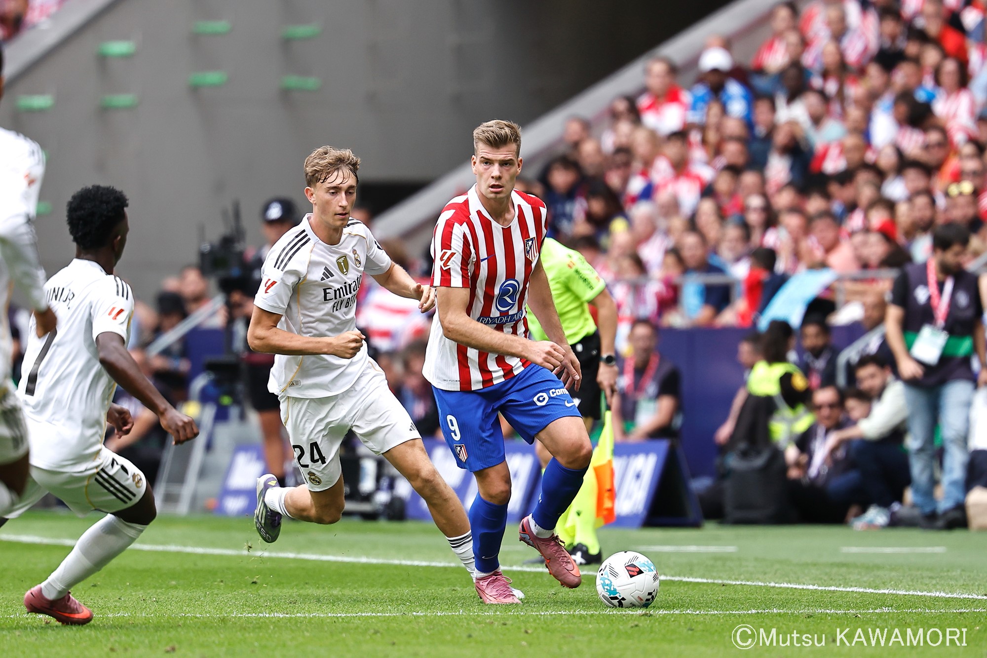 Please do not reproduce without prior permission.