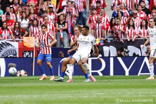 Please do not reproduce without prior permission.