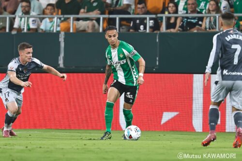 Please do not reproduce without prior permission.