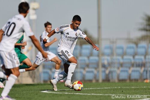 Please do not reproduce without prior permission.