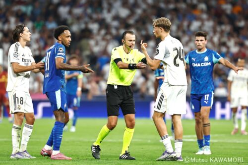 Please do not reproduce without prior permission.