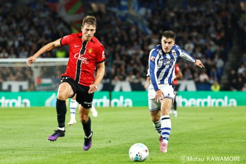 Please do not reproduce without prior permission.