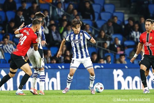 Please do not reproduce without prior permission.