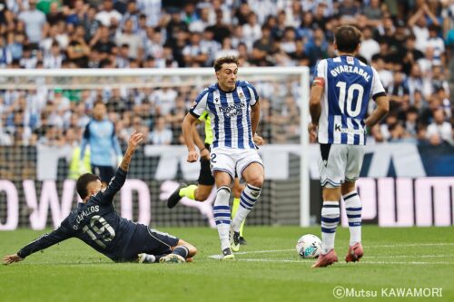 Please do not reproduce without prior permission.